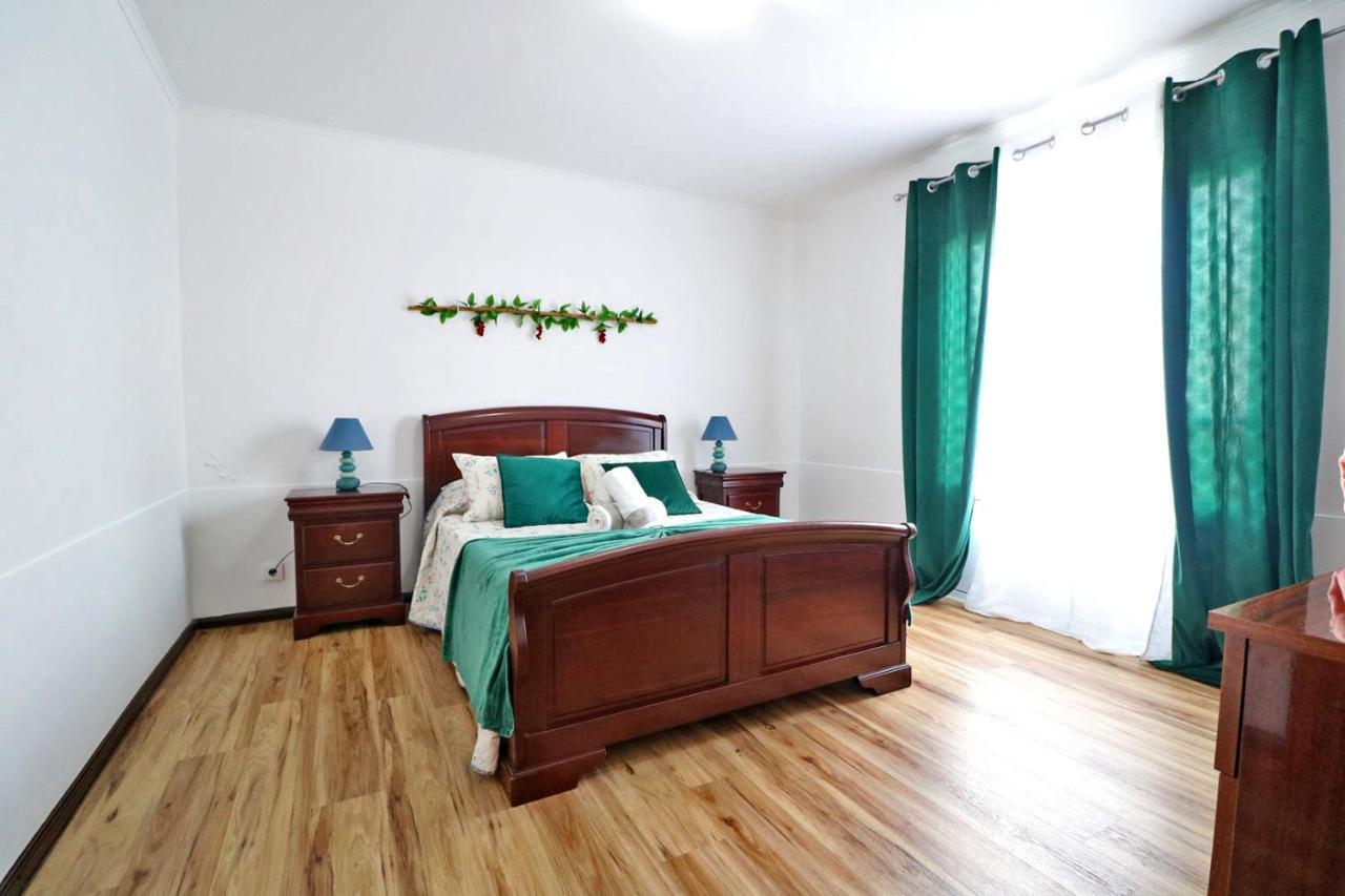 Casa Das Vinhas Mosteiros  Luaran gambar